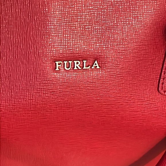 Authentic New Furla Elena Medium Leather Satchel Bag and Wallet in Ruby Red EUC - Picture 10 of 16